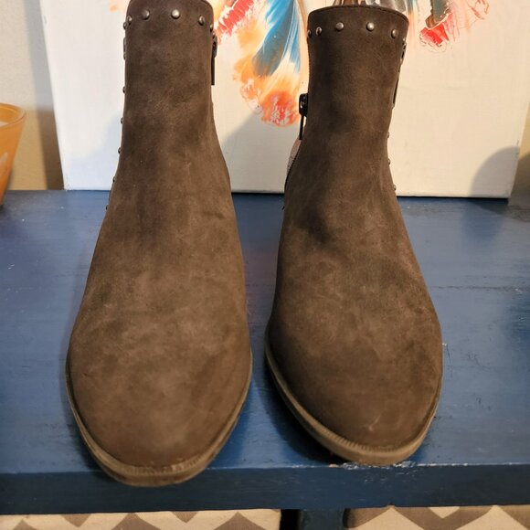 Women's size 8 MARKET & SPRUCE brown faux suede|crocodile zip up heeled booties - Picture 2 of 9